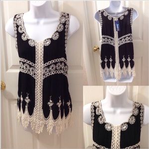 NEW Highness Boho Embroidered Cottage Core Top